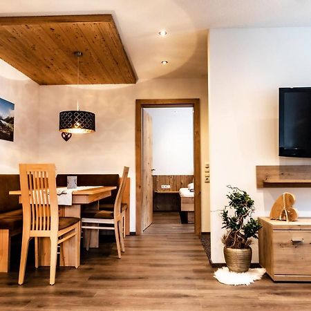 Allmi Appartement Sankt Gallenkirch Luaran gambar